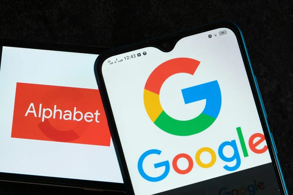 Alphabet CFO Underscores Google’s $12B Capex Surge: ‘Reflects Our Confidence In The Opportunities Offered By AI’ kaustubh@benzinga.com News