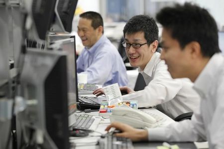 Japan stocks higher at close of trade; Nikkei 225 up 0.06% Investing.com Stock Market News