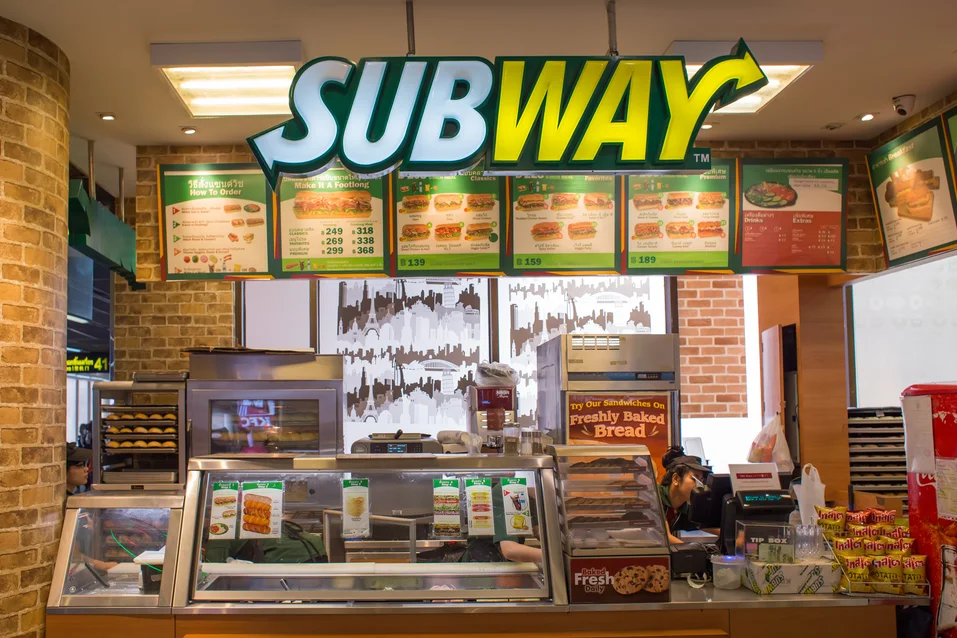 Subway Raises Record-Breaking $3.4B Bond To Pay Off Acquisition Debt Benzinga Neuro Markets