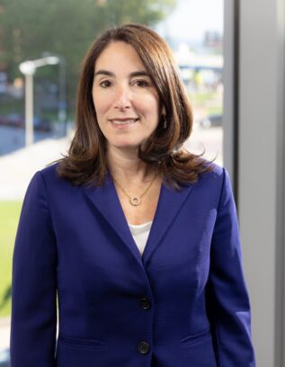 Former Goldman Sachs Exec Beth Hammack Becomes Next Cleveland Fed President Vandana Singh Economics