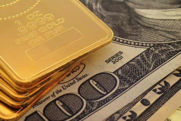 Gold price struggles to gain ground, downside potential seems limited  FXStreet Forex & Commodities News