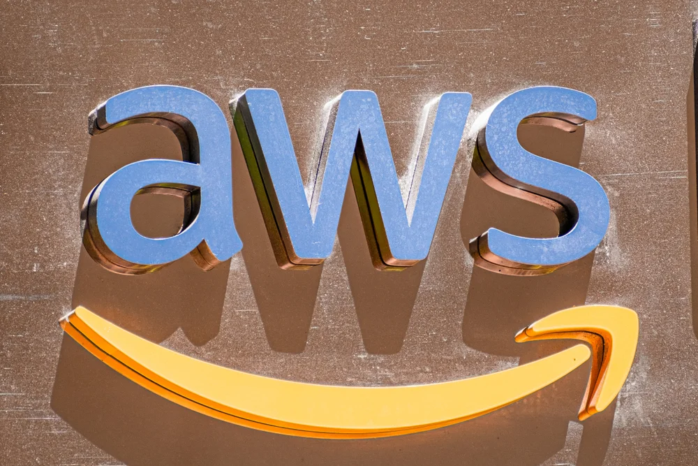 Amazon Secures $2B Cloud Deal With Australia’s Spy Agency To Shift Intelligence Data On AWS Benzinga Neuro Markets