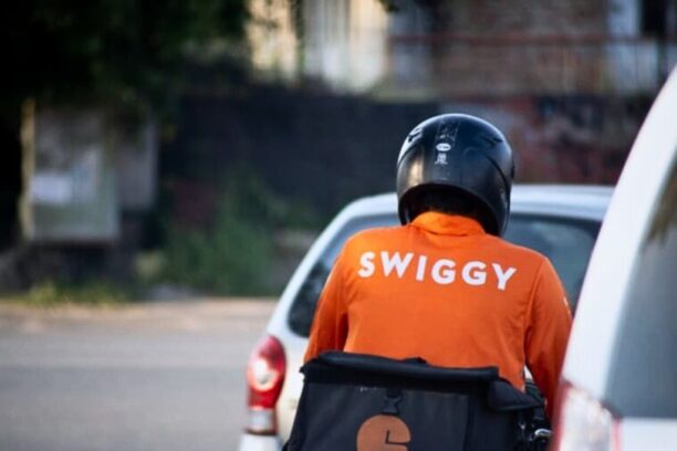 Can Swiggy give tough competition to Zomato after increasing IPO size to ₹5000 cr ? Trade Brains Trade Brains