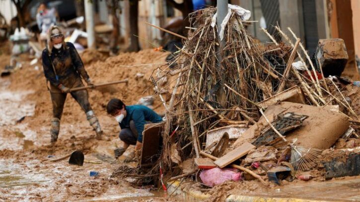 Binance Charity Donates $3 Million to Spain’s Red Cross for Flood Relief Jamie Redman Bitcoin News