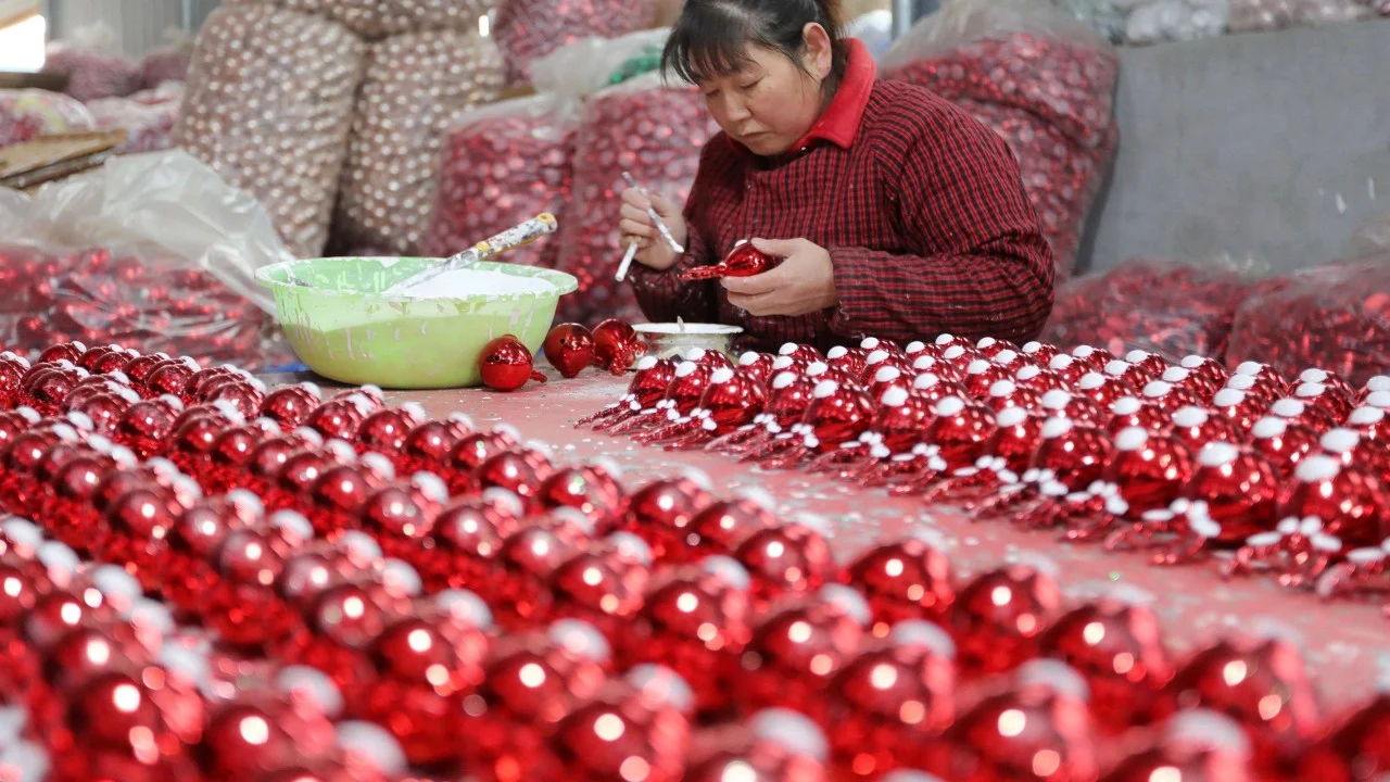 China’s November consumption misses estimate, adds urgency to stimulus Sylvia Ma,Ji Siqi China Economy – South China Morning Post