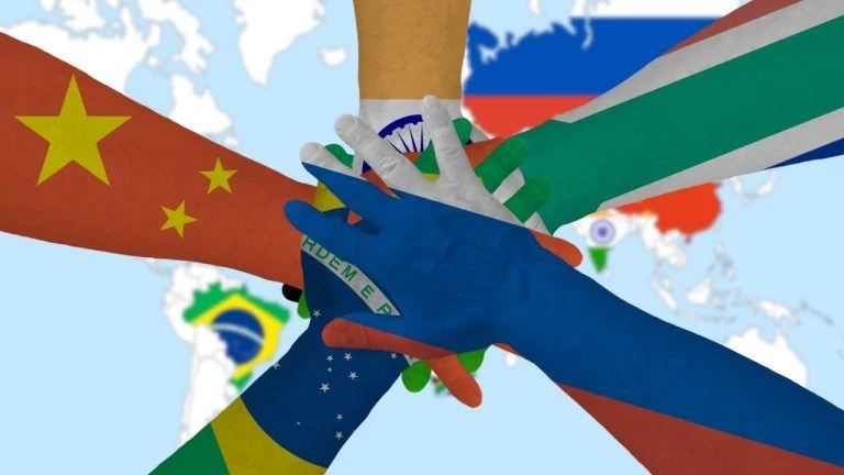 Russia Reveals 20+ Countries Eye BRICS—Is a New Global Order Forming? Bitcoin.com Bitcoin News